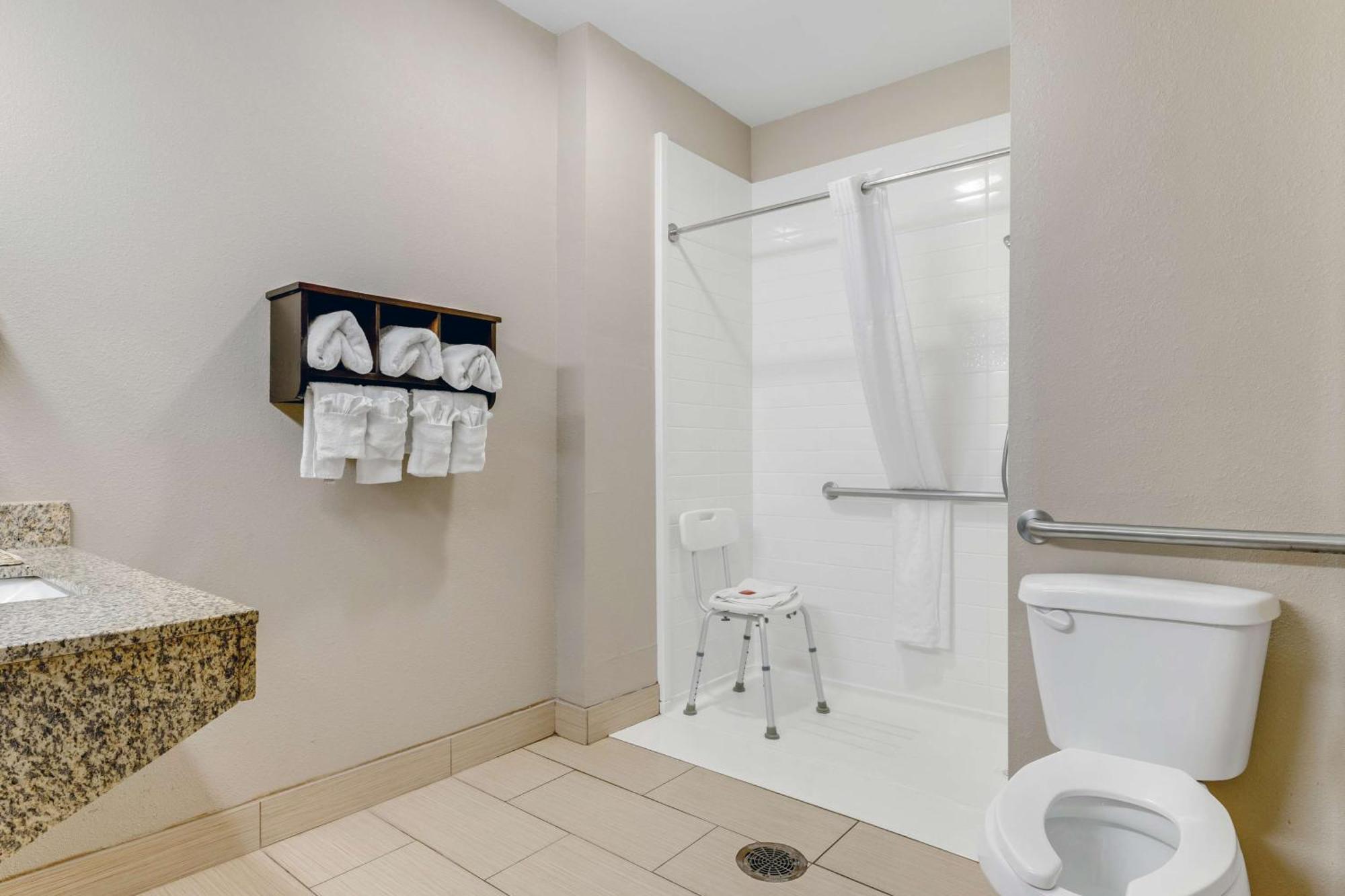 Surestay Plus Hotel By Best Western Owasso Tulsa North Exteriör bild