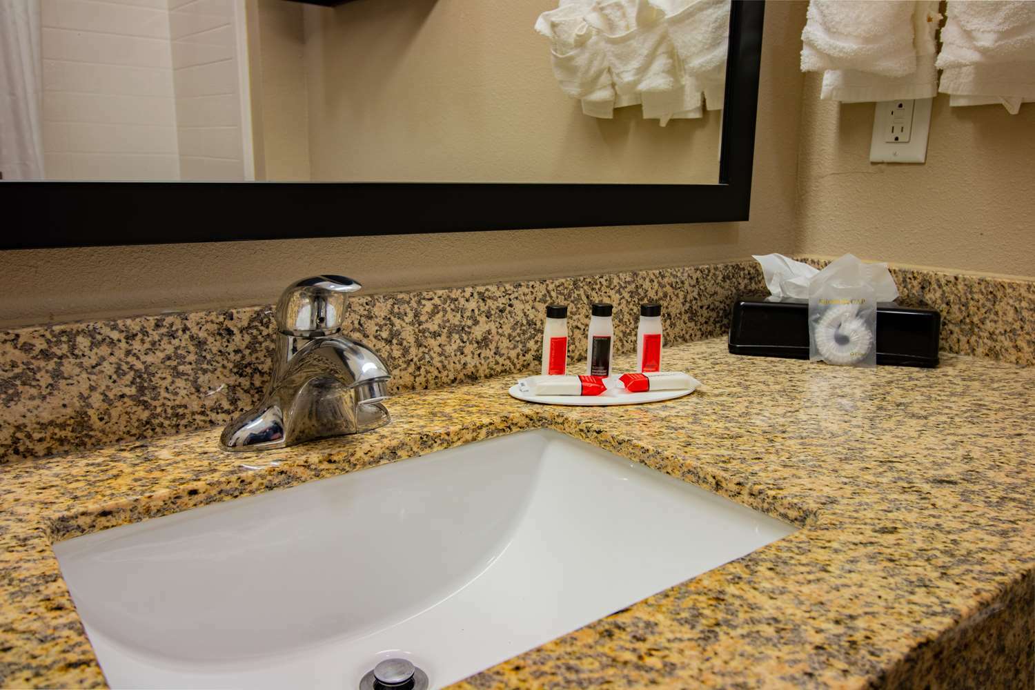 Surestay Plus Hotel By Best Western Owasso Tulsa North Rum bild