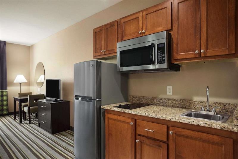 Surestay Plus Hotel By Best Western Owasso Tulsa North Exteriör bild